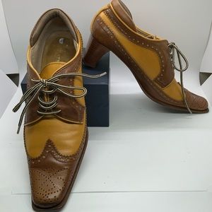 PRATESI Italian 2 tone leather heels